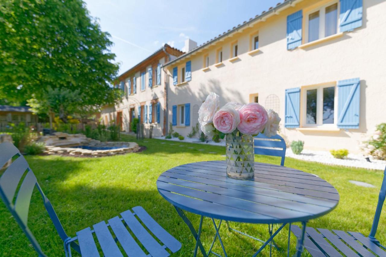 Chambre D'Hotes De Charme A La Maison Bleue Savignac-Mona Exteriér fotografie